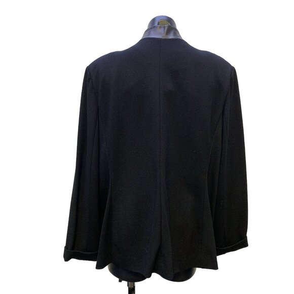 NWT St. John Black Leather Collar & Trim Blazer Size 18 - Picture 2 of 8